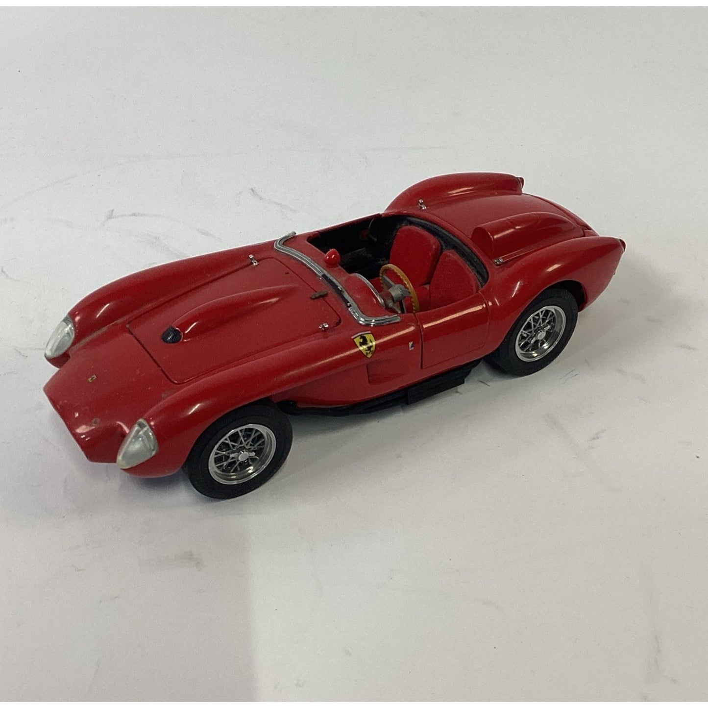 Danbury Mint 1958 FERRARI 250 TESTA ROSSA 1:24 Precision