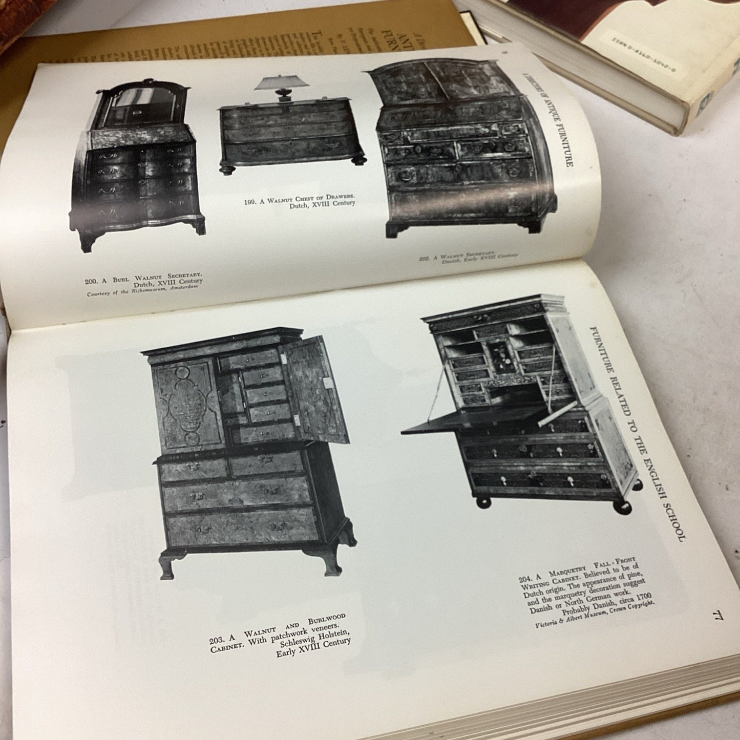 Dictionary Of Furniture, Directory Of Antique Furniture & Furniture Treasury