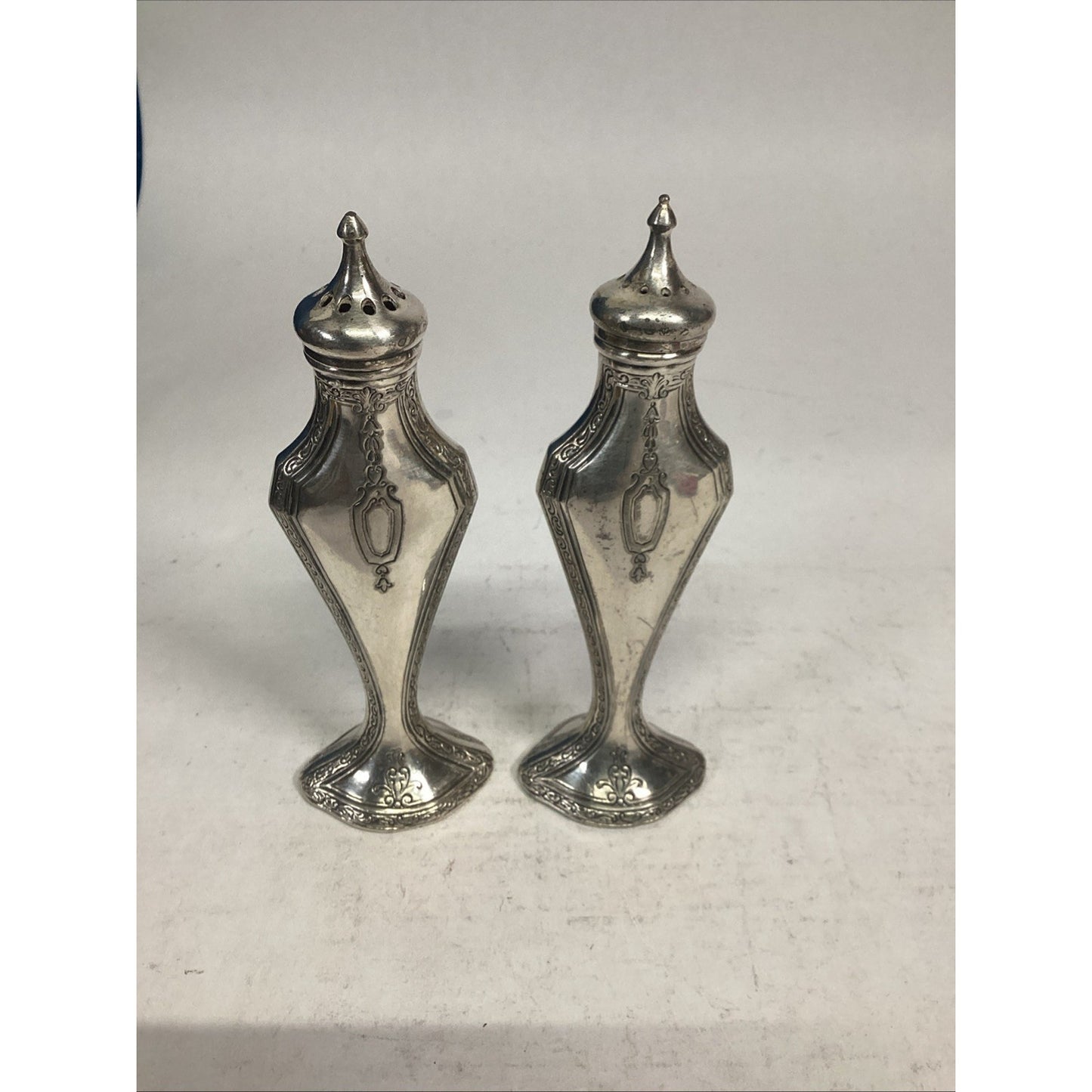 Antique Silver Plated WB Salt & Pepper Shakers - #3113 - Patent March 29, 1927