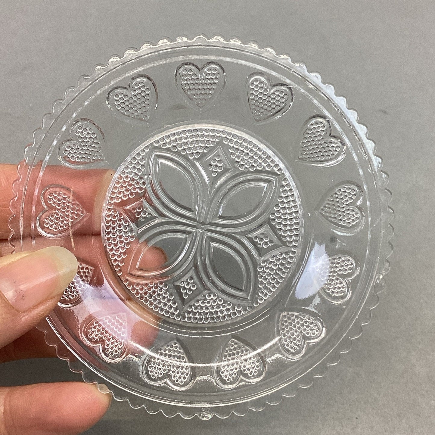 Antique Sandwich Glass Fiery Opalescent Pressed 13 HEART Plate