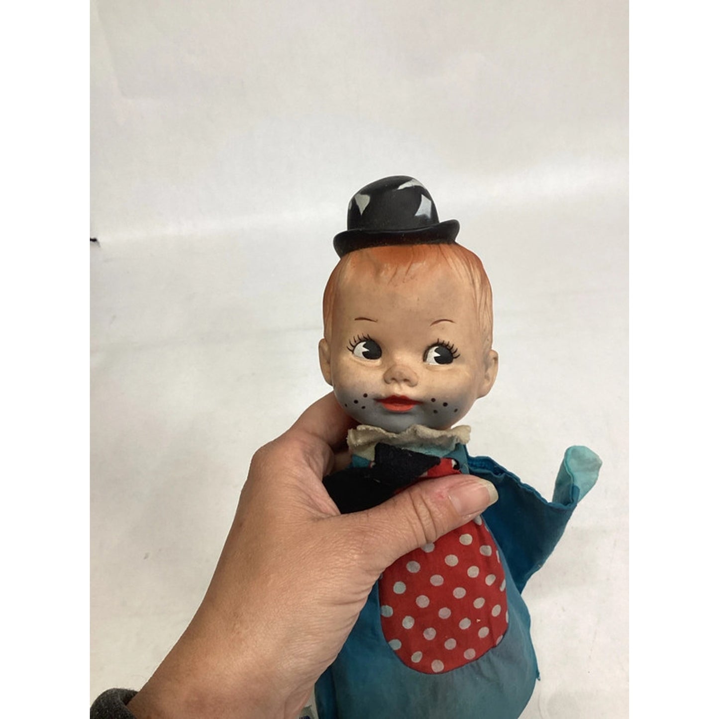 Vintage 1964 Tommy Tramp Knickerbocker Hand Puppet