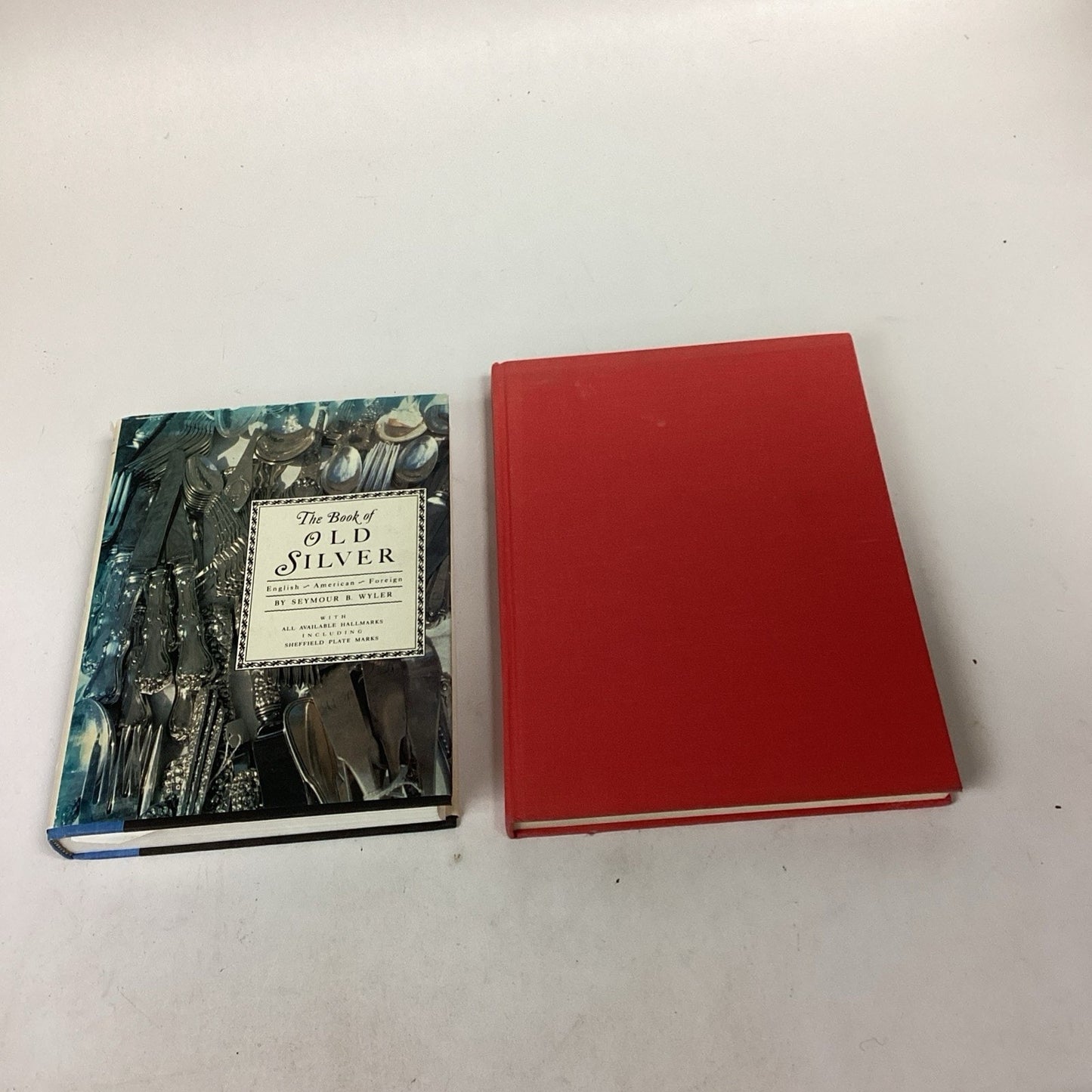The Book Of Old Silver And Antique Gold And Enamelware In Color - Illustrated
