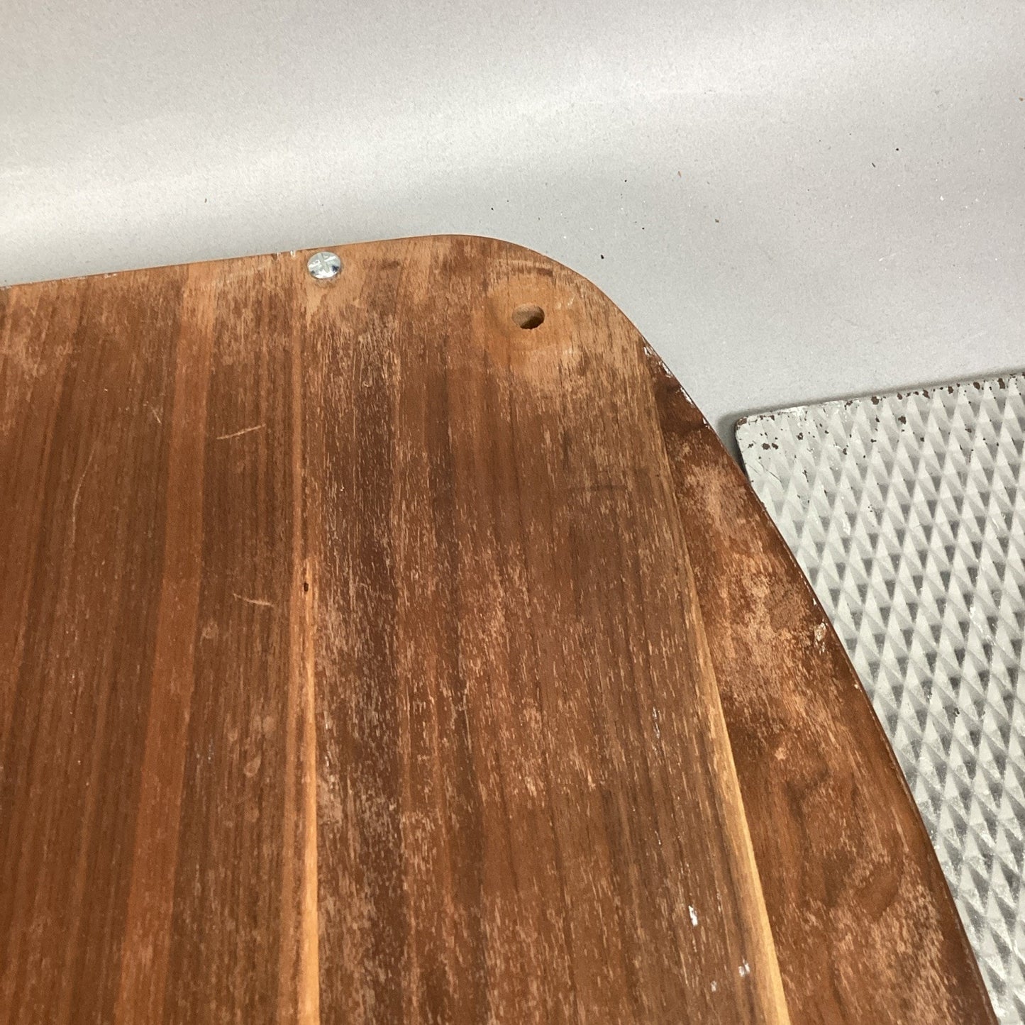 Large Wooden Carving Board, Double Edged Carving Knife & Counter Mat