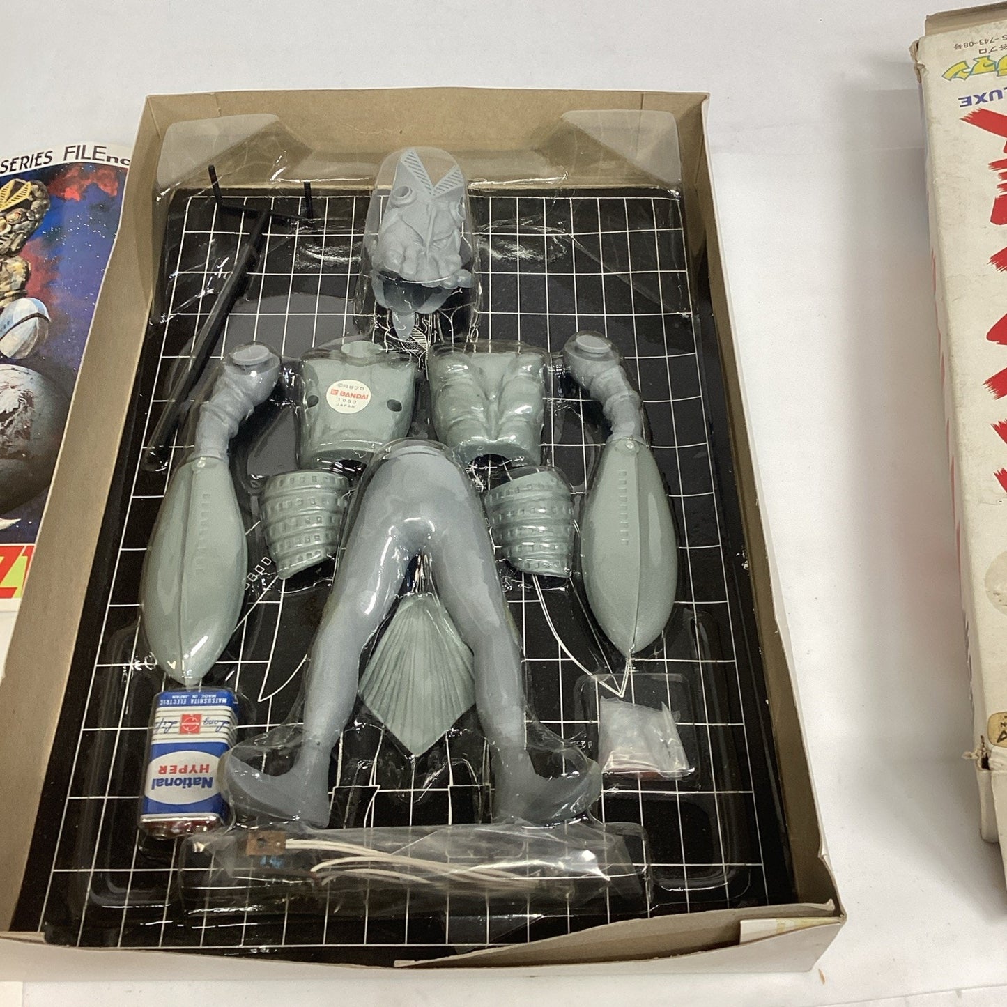 Popy Space Ninja Baltan Alien DELUXE Ultraman's Greatest Enemy - NOS