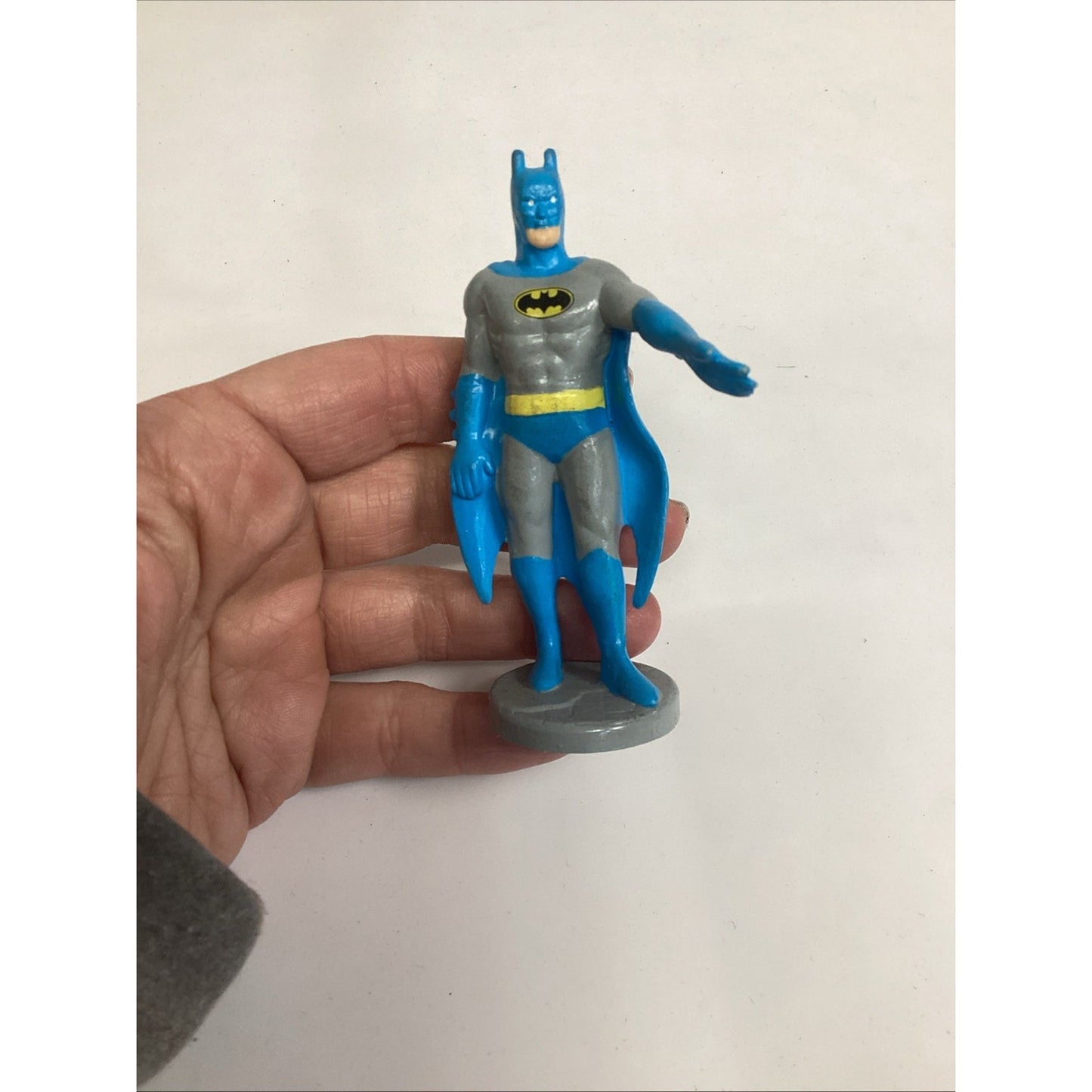 Set Of 2 Vintage 1988 DC Comics BATMAN Action Figures - 3.5”H