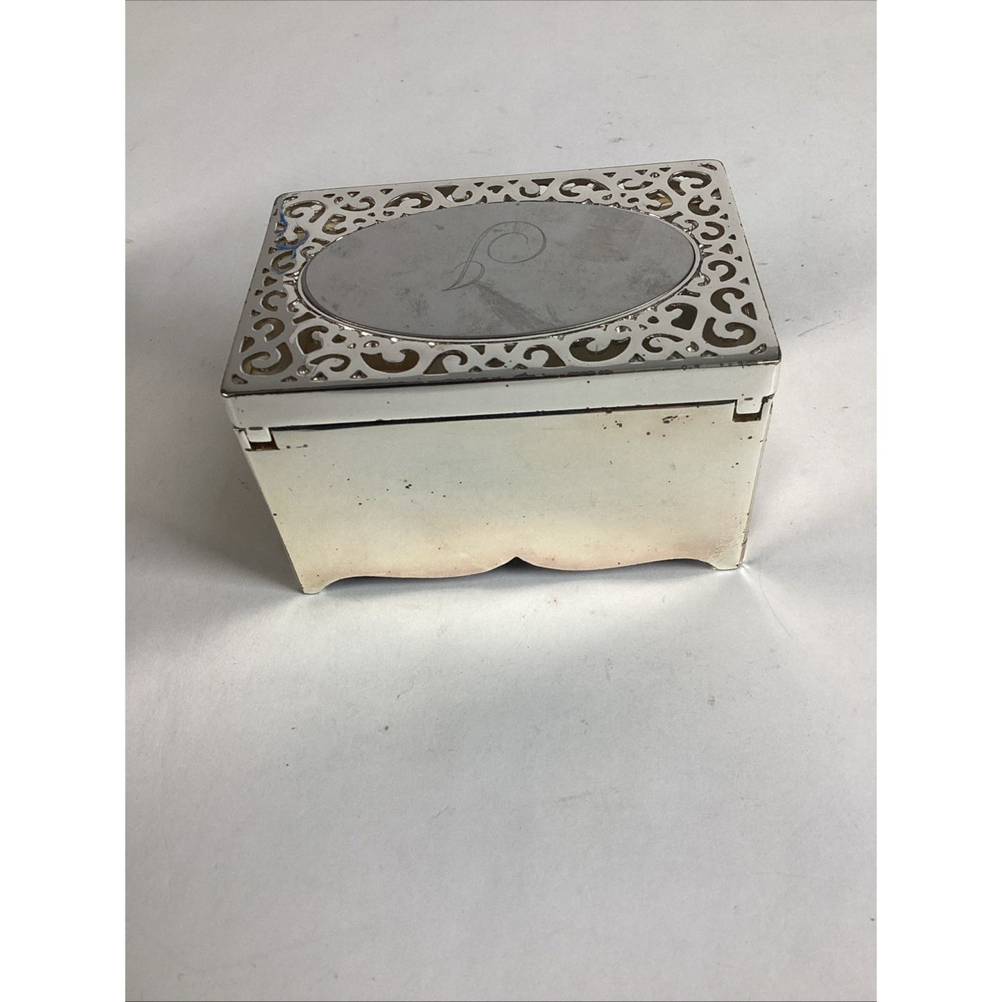 Things Remembered Silver Plated Filigree Ring Jewelry Trinket Box