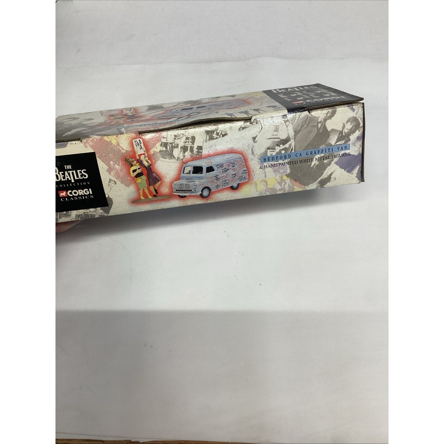 Corgi Classics THE BEATLES COLLECTION 1997 Blue BEDFORD CA. GRAFFITI VAN