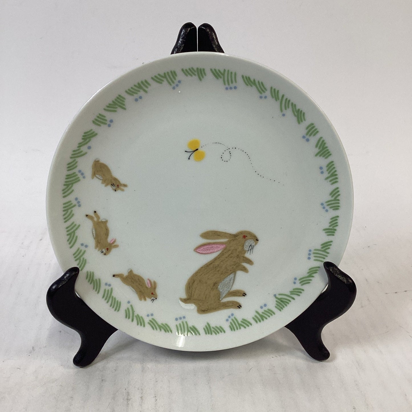 VTG Tajimi Japan Spring Rabbits Decorative Ceramic Dessert Plate - 7.25”D