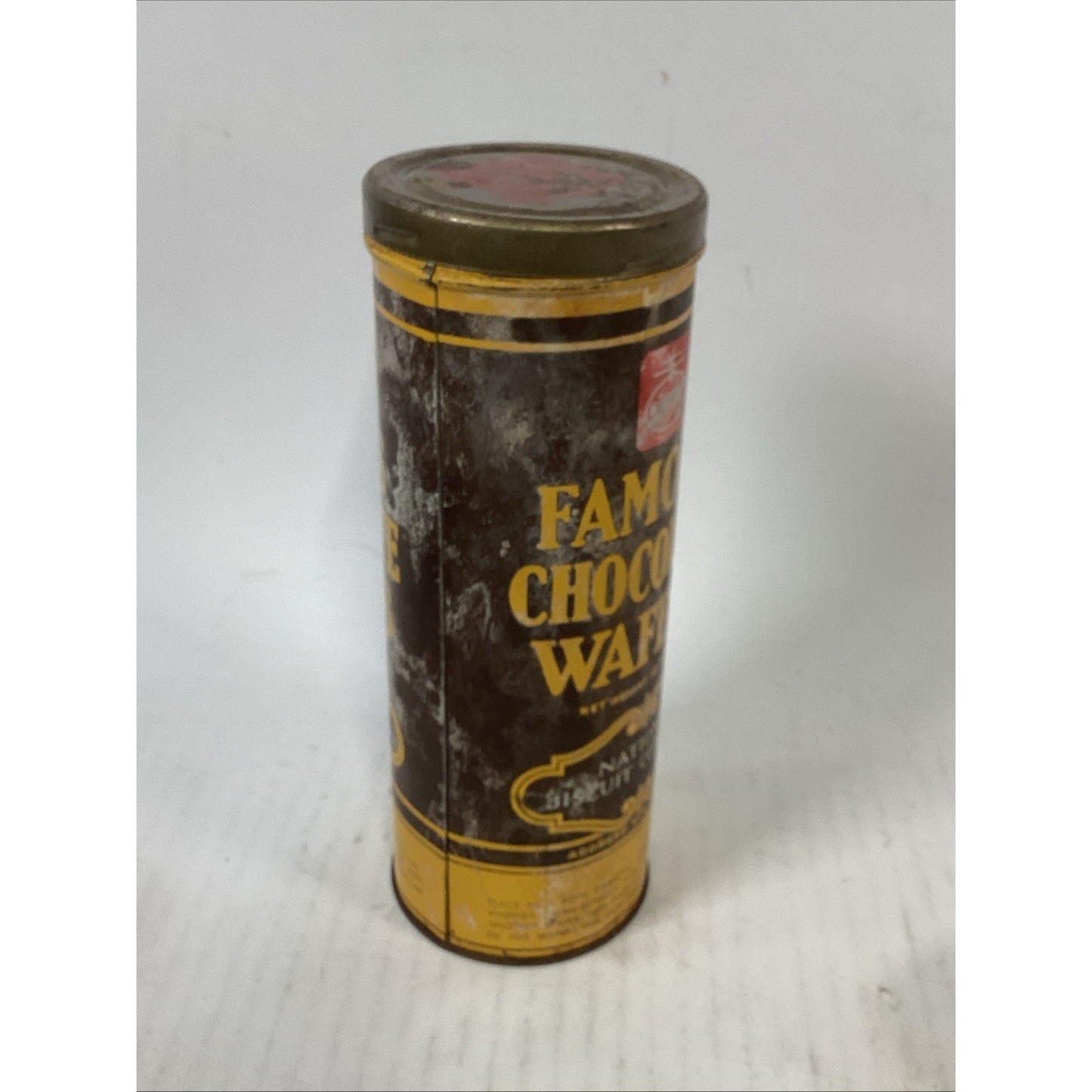 Nabisco Famous Chocolate Wafers Tin W/ Vintage Cupcake/Muffins Baking Holders