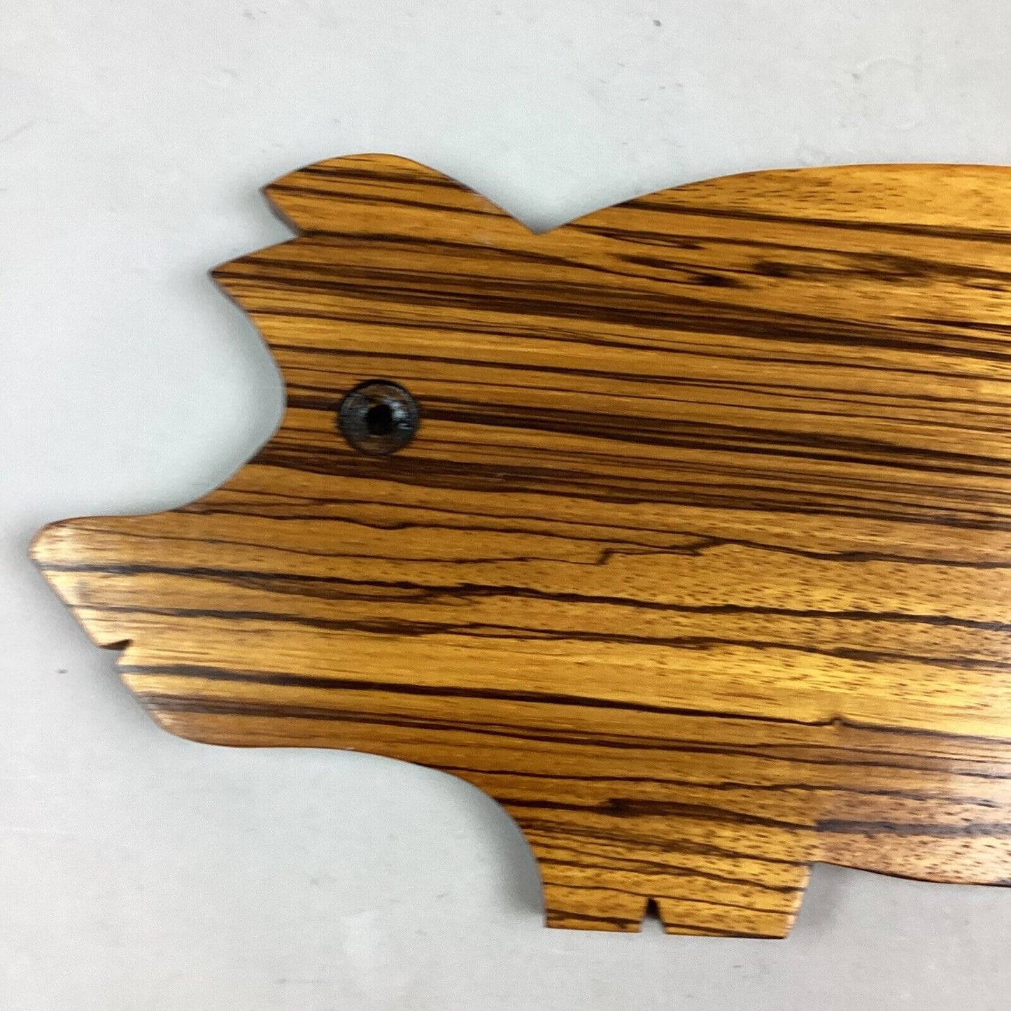 Vintage Wooden Pig Cutting Board - 16.25”