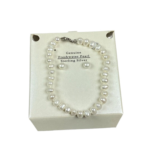 Genuine Fresh Water Pearl Bracelet And Earrings Set