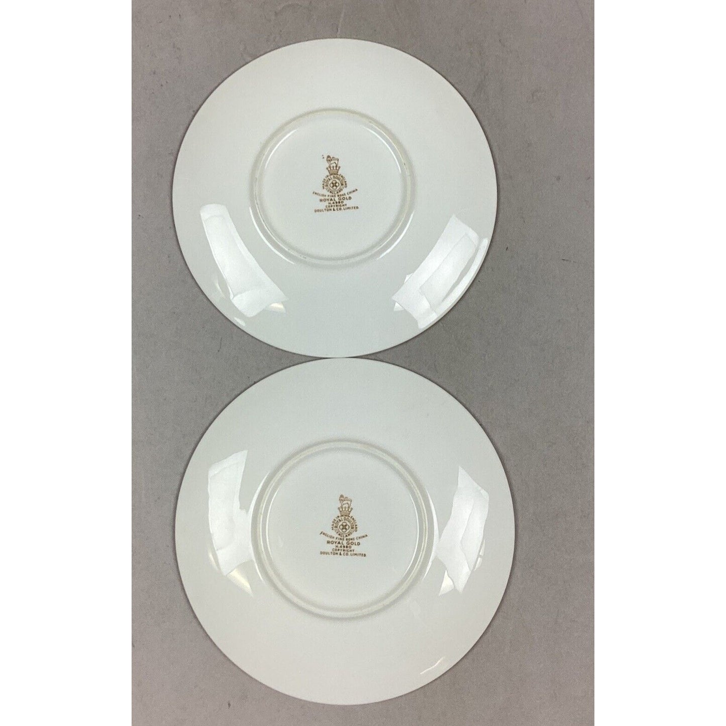 Vintage Royal Doulton Royal Gold Fine Bone China - Set of 8