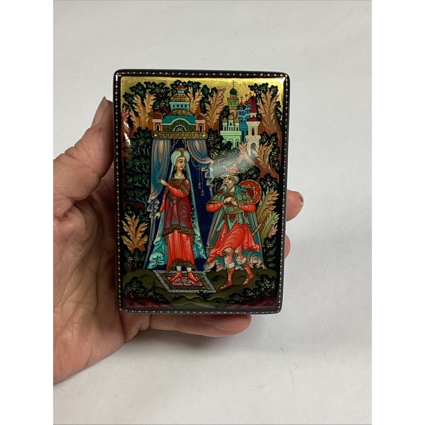 Russian Lacquer Hand Painted Papier Mache Trinket Box