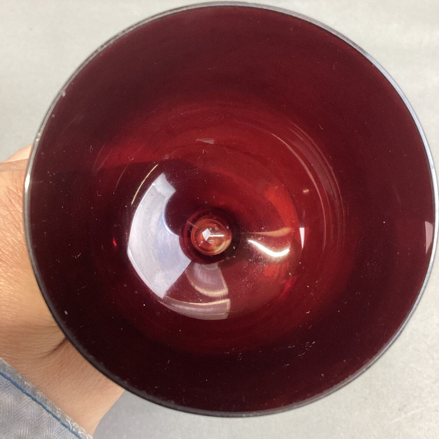 Set Of 2 Red Wine Glasses with Clear Stem - 4.75”