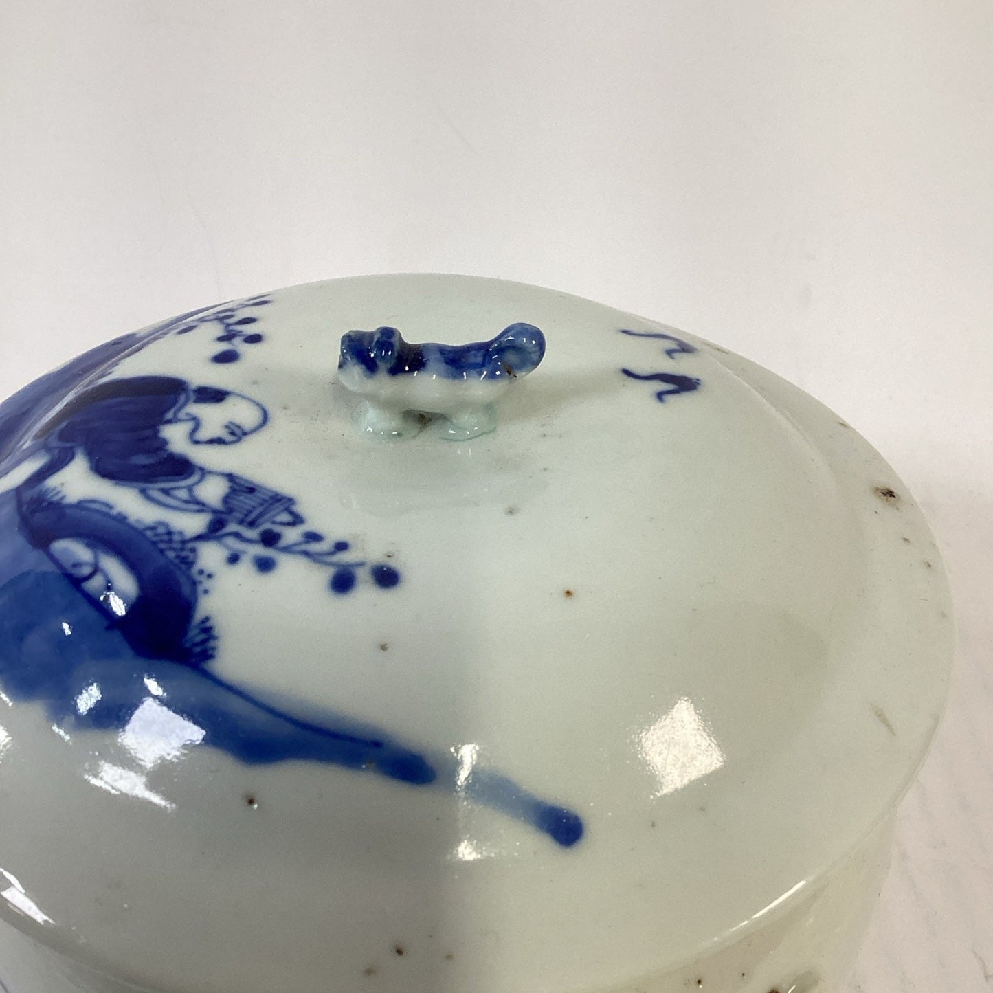 Antique 1851-1861 Chinese Blue And White Porcelain Kamcheng Covered Jar Qing Dyn