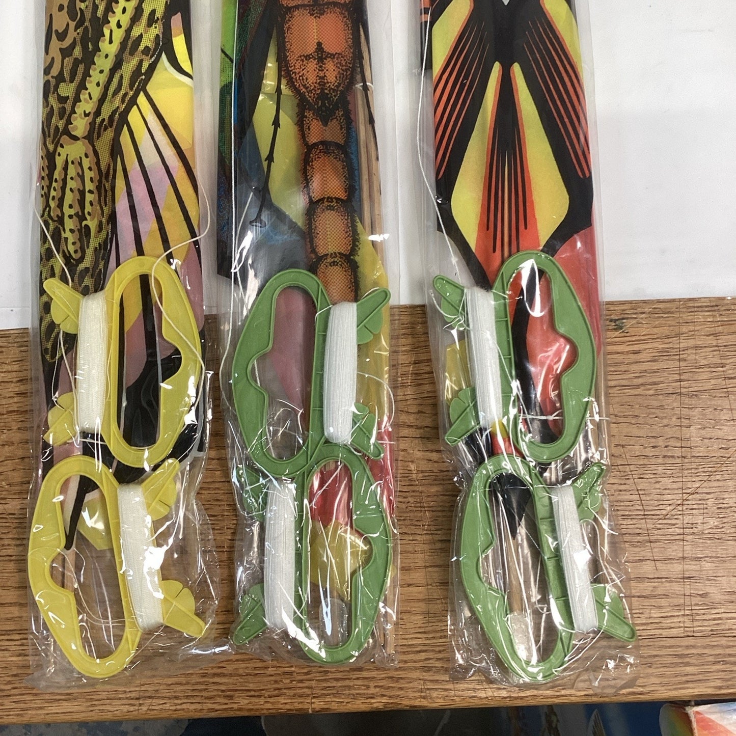 Set Of 3 Vintage Dual Control Kites - Easy To Assemble W/ 4Ft Tail
