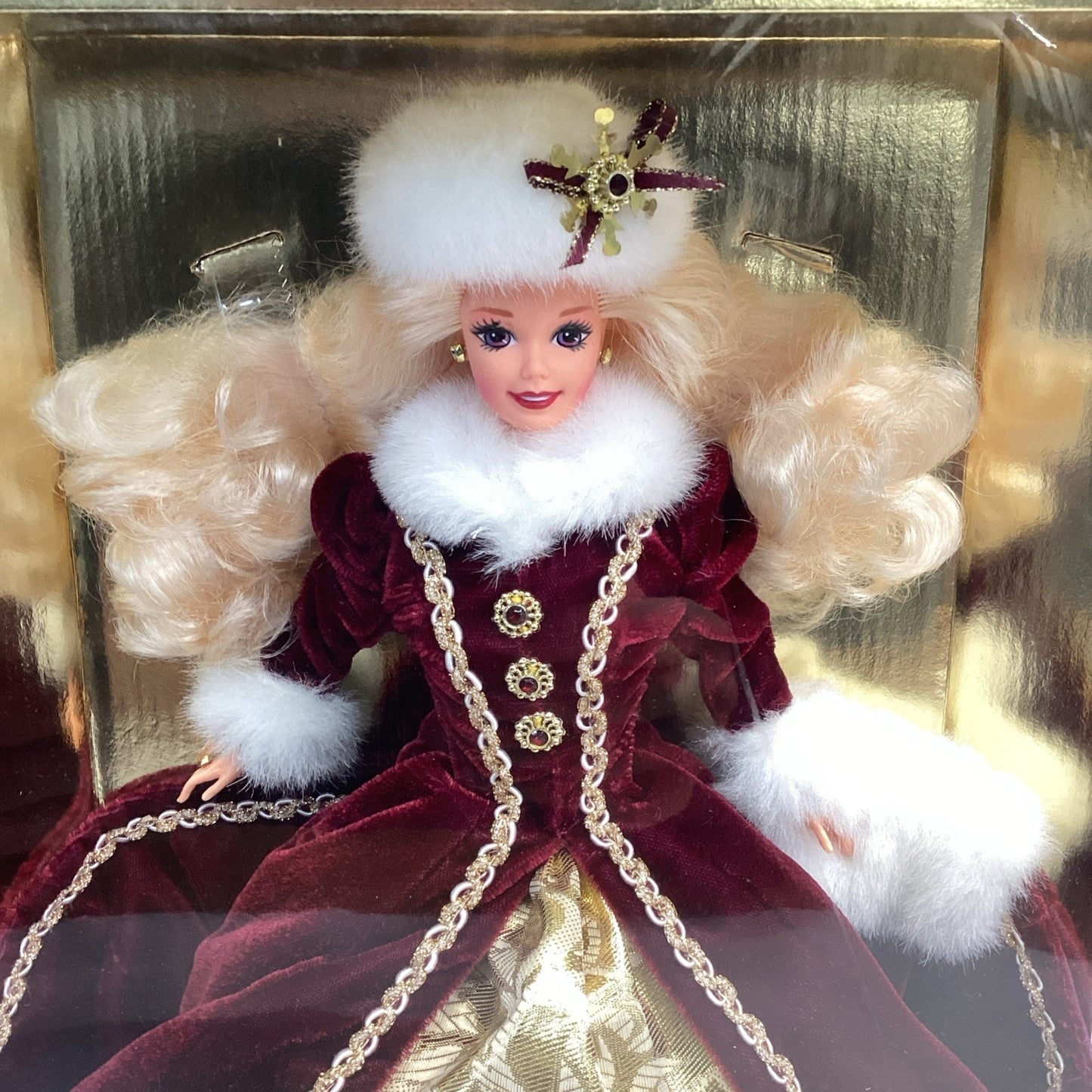 Set Of 2 Vintage 1996 HAPPY HOLIDAYS BARBIE Special Edition Doll New #15646