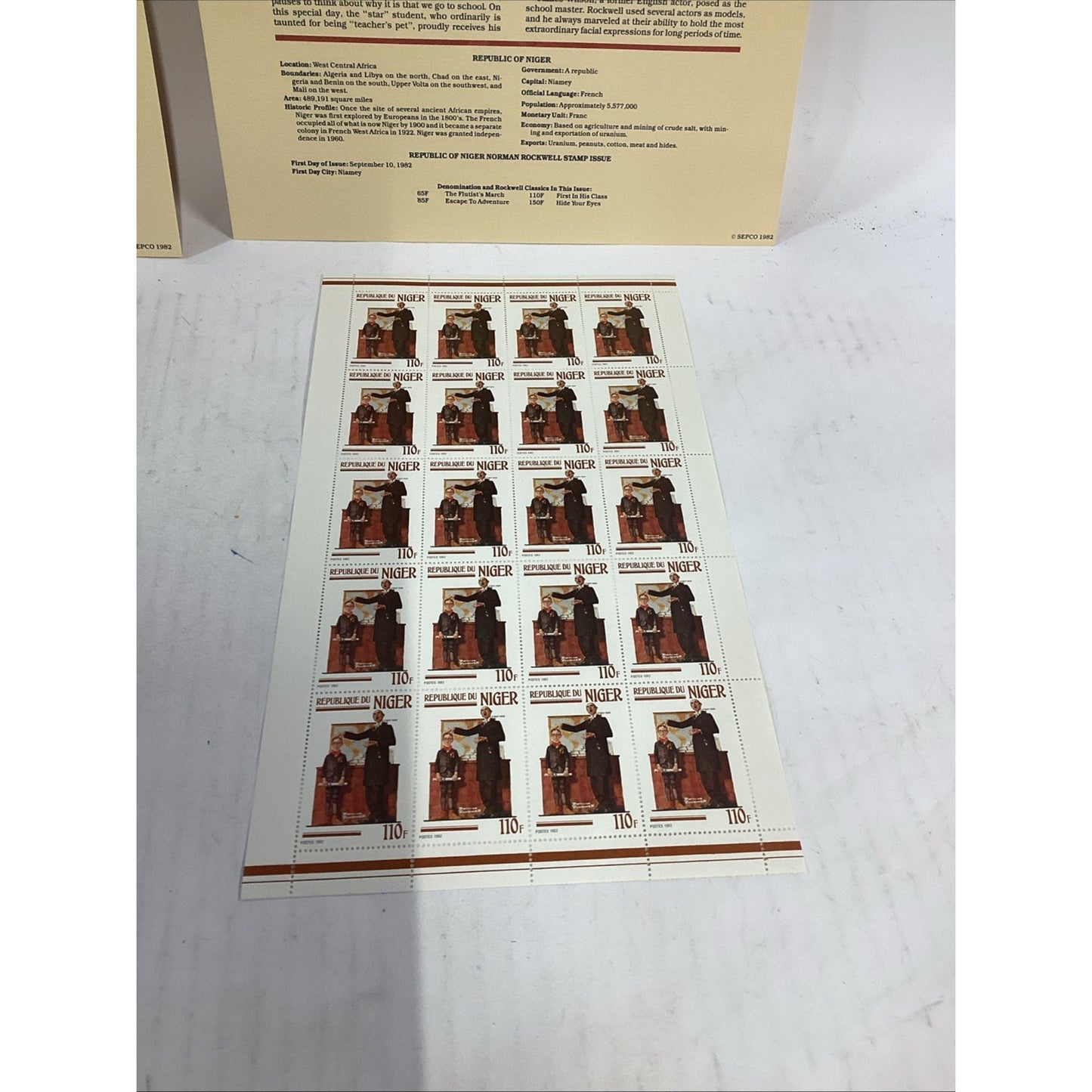 1982 Norman Rockwell Republic Of Niger Hide Your Eyes/First In His Class Stamps