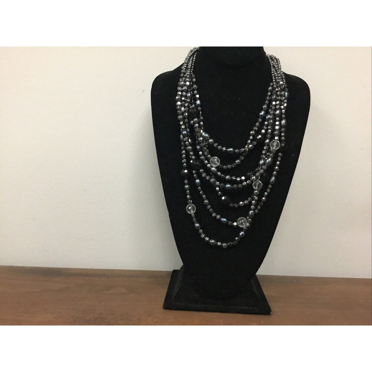 Jewelry Vintage Clear and Jet Rhinestone Necklace 13”