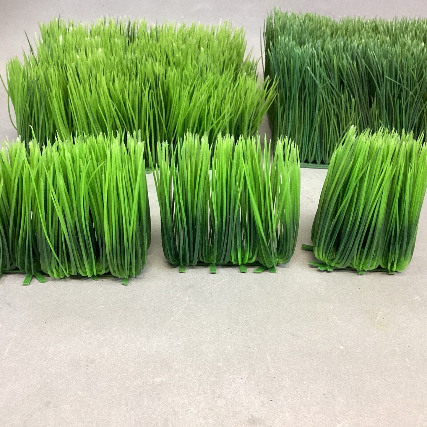 Lot Of 27 Fake Green Grass Decoration For Aquariums & More