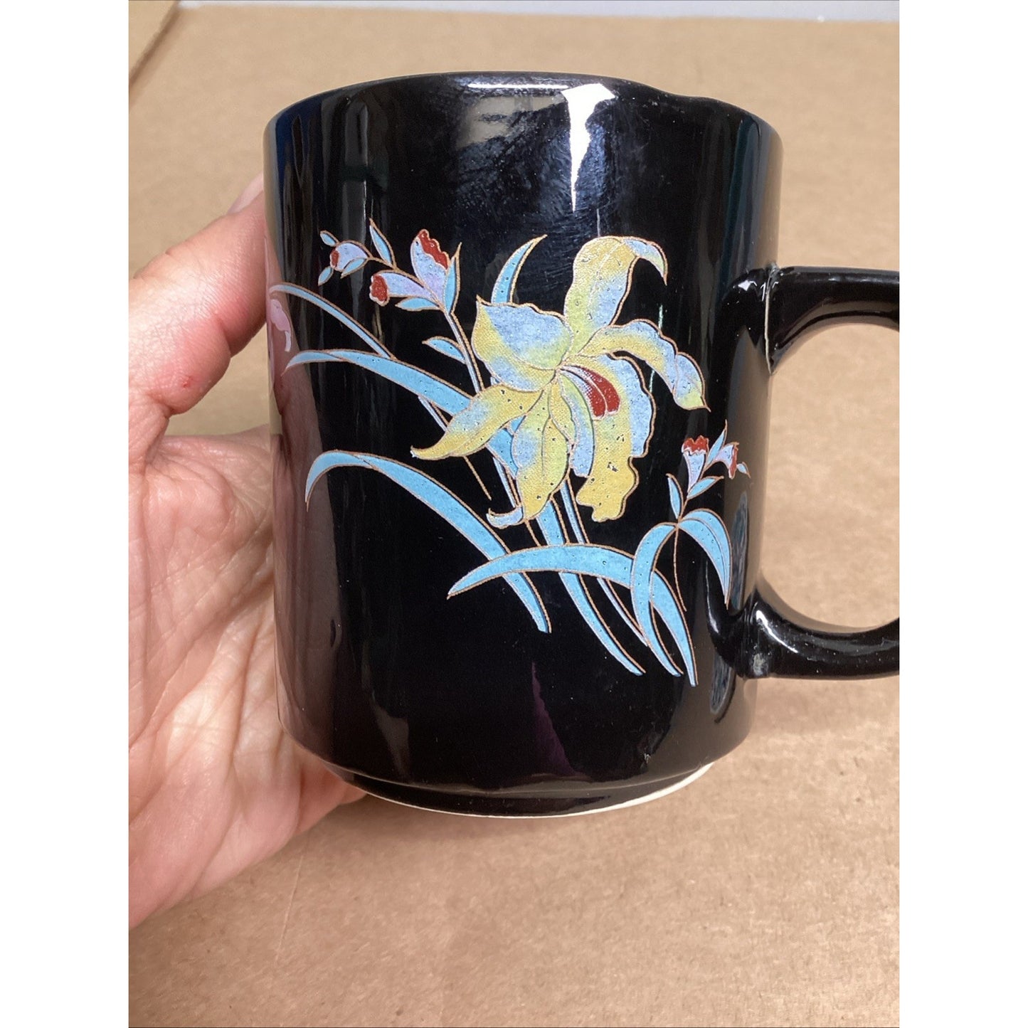 Vintage 1970s Interpur Black Floral Daffodil Mug W18 W/ Floral Coaster