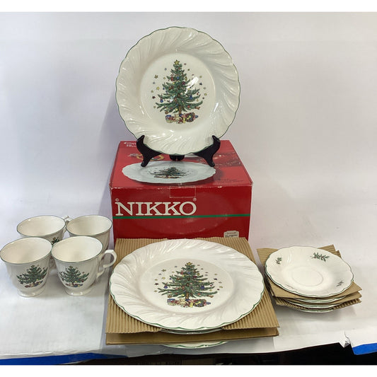 NIKKO Japan Happy Holidays 12 Piece Set Christmas Tree Dinner Plate, Cup, Saucer