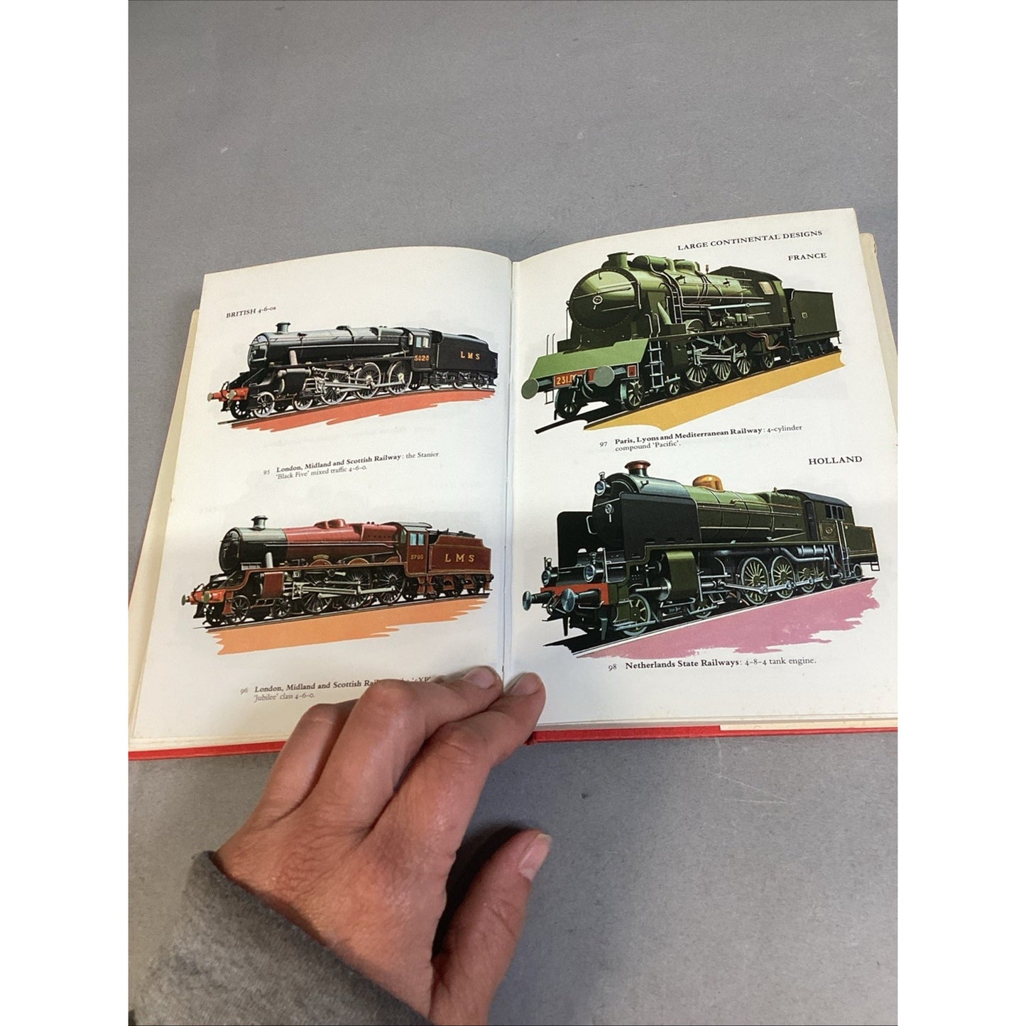 Railways at the Zenith of Steam 1920-1940 Railways of the World in Color - Nock