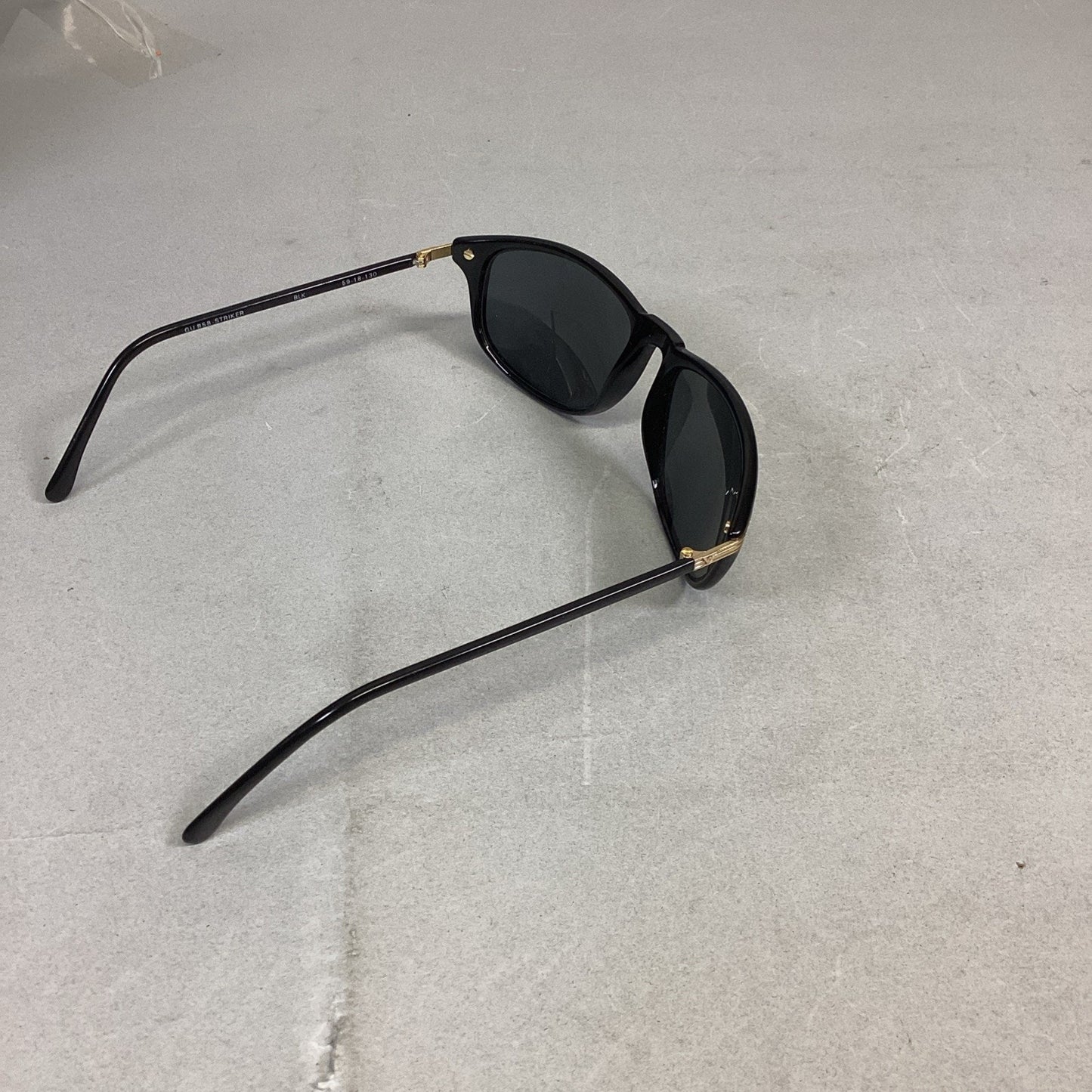 Guess Striker And Sanford Hutton Colors In Optics Unisex Sunglasses