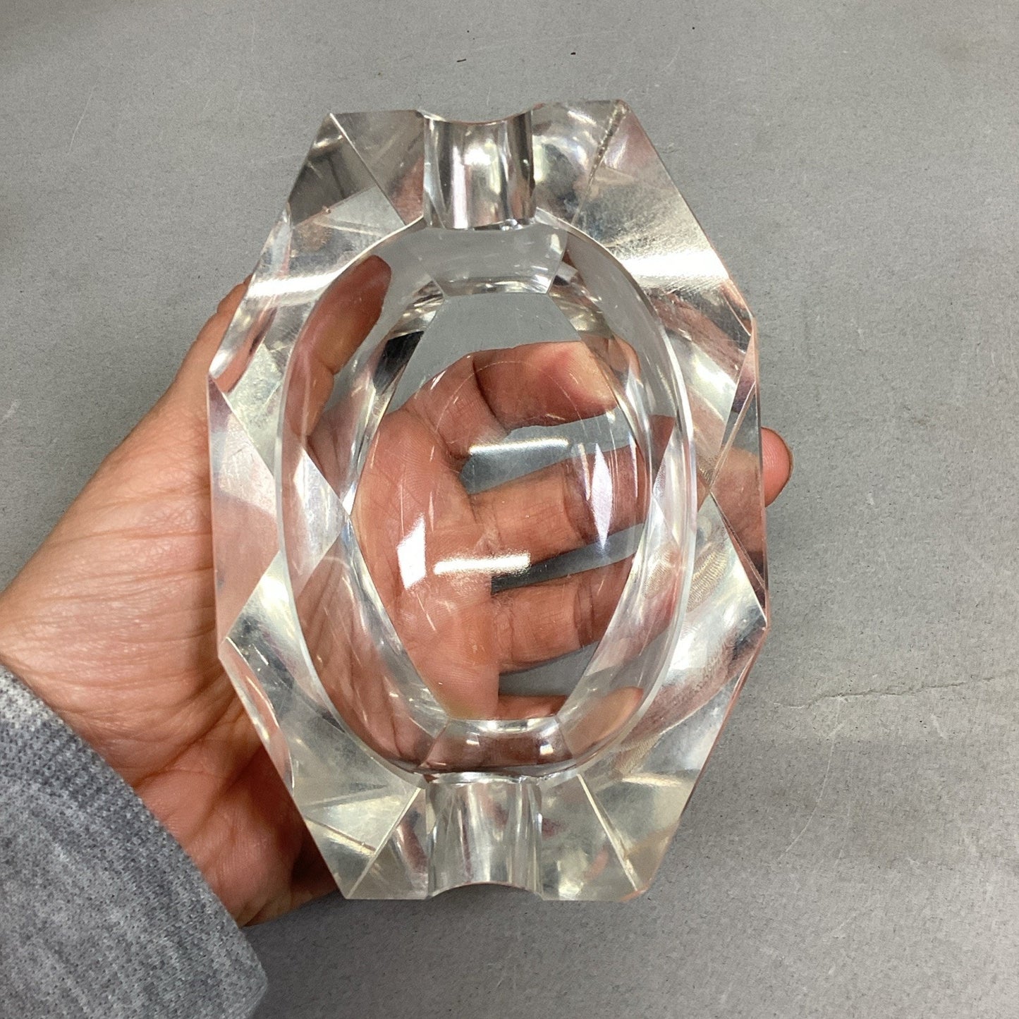 Clear Glass Cigarette Cigar Ashtray - 4.5x3.25x1.5”