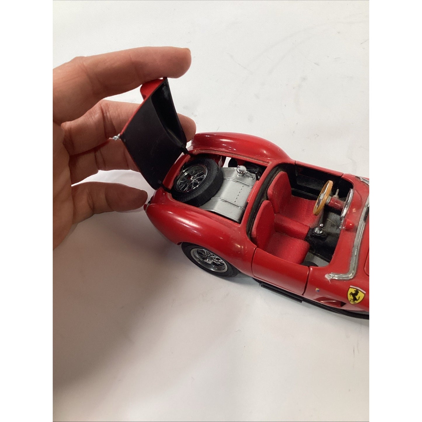 Danbury Mint 1958 FERRARI 250 TESTA ROSSA 1:24 Precision
