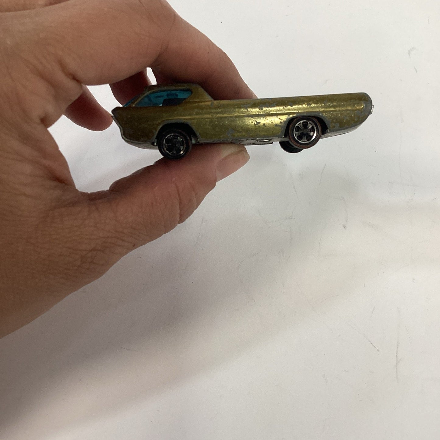Hot Wheels Red Line 1967 Gold Deora Diecast Car - No Surf Boards