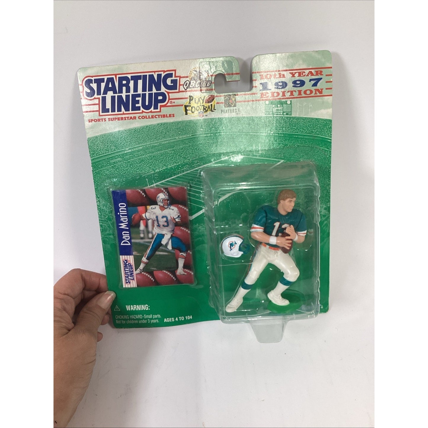 Starting Line Up 1995 Jerry Rice & 1997 Dan Marino Action Figures