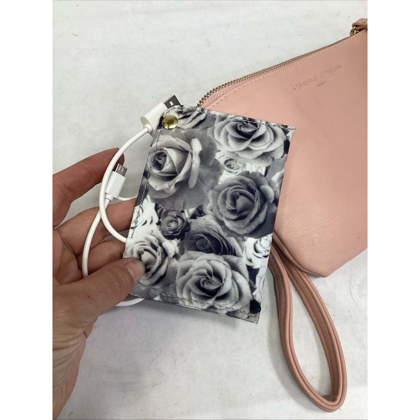 Adrienne Vittandini Dusty Blush Smooth Charging Purse Power Bank
