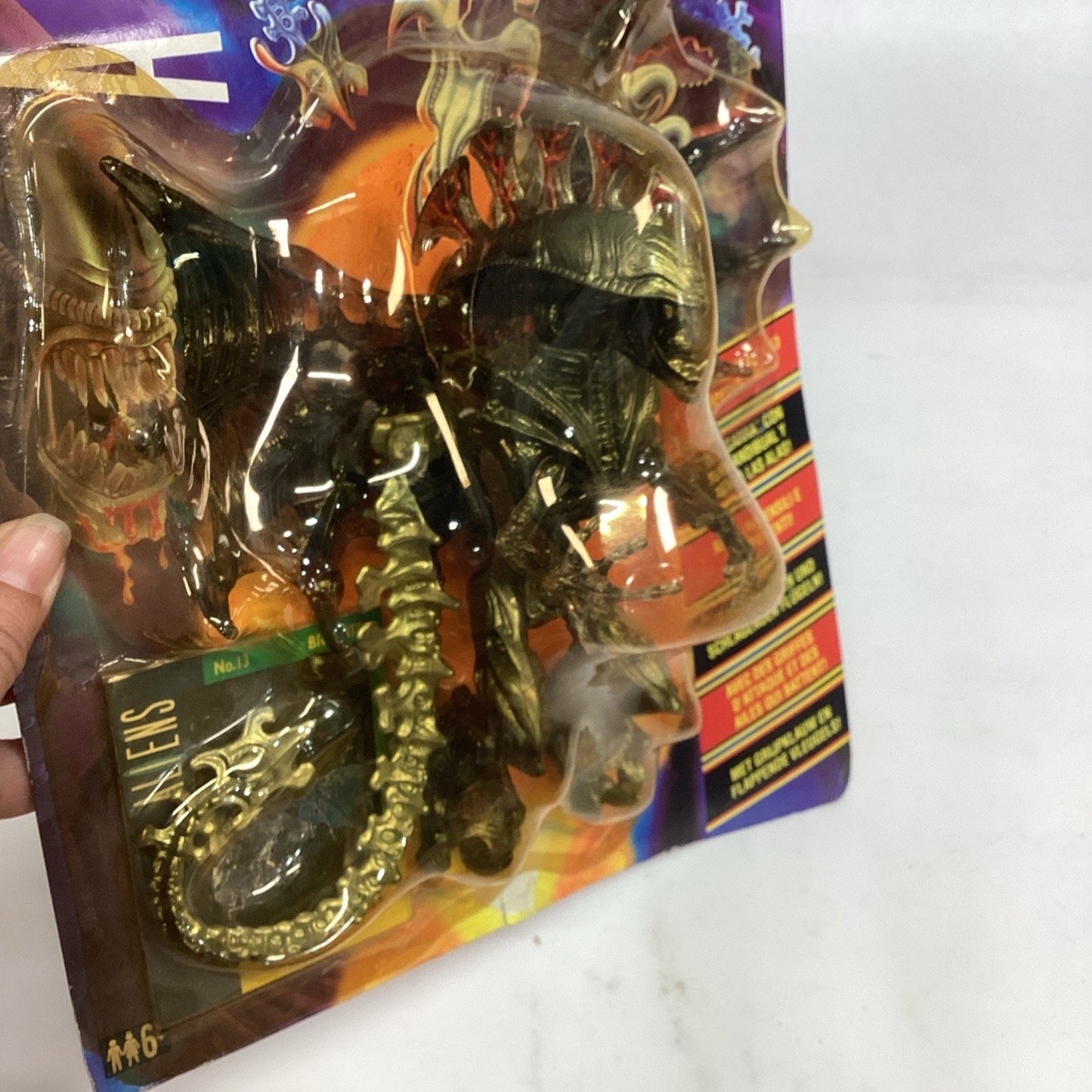 Vintage Rare NOS 1992 Flying Alien Queen Action Figure Foreign Version
