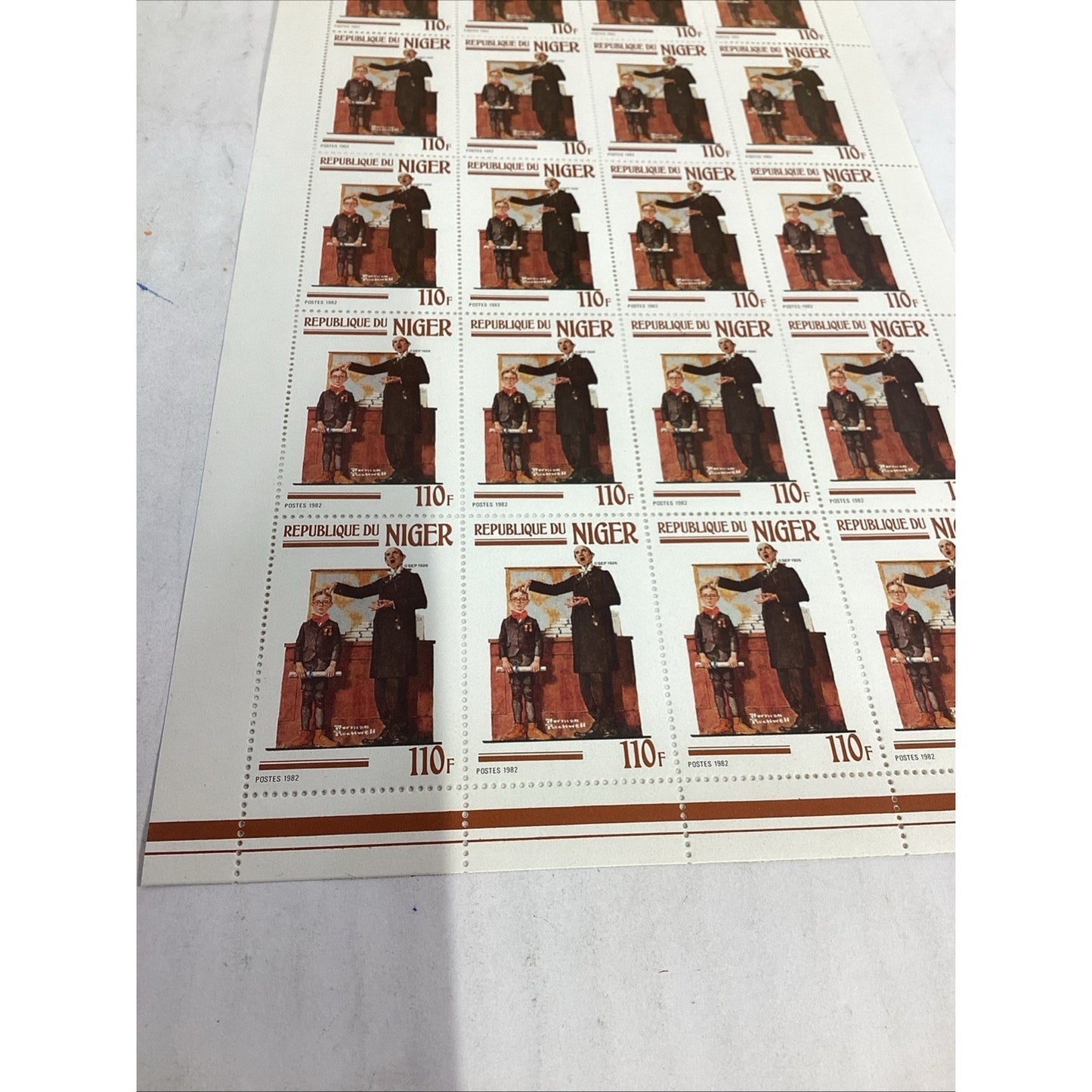 1982 Norman Rockwell Republic Of Niger Hide Your Eyes/First In His Class Stamps