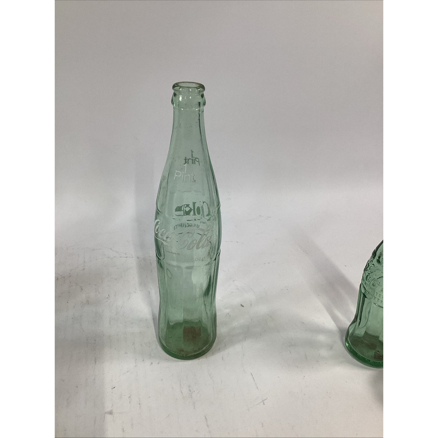 Lot of 7 Vintage Green Glass 16 Oz 1 Pint Coca Cola Bottles