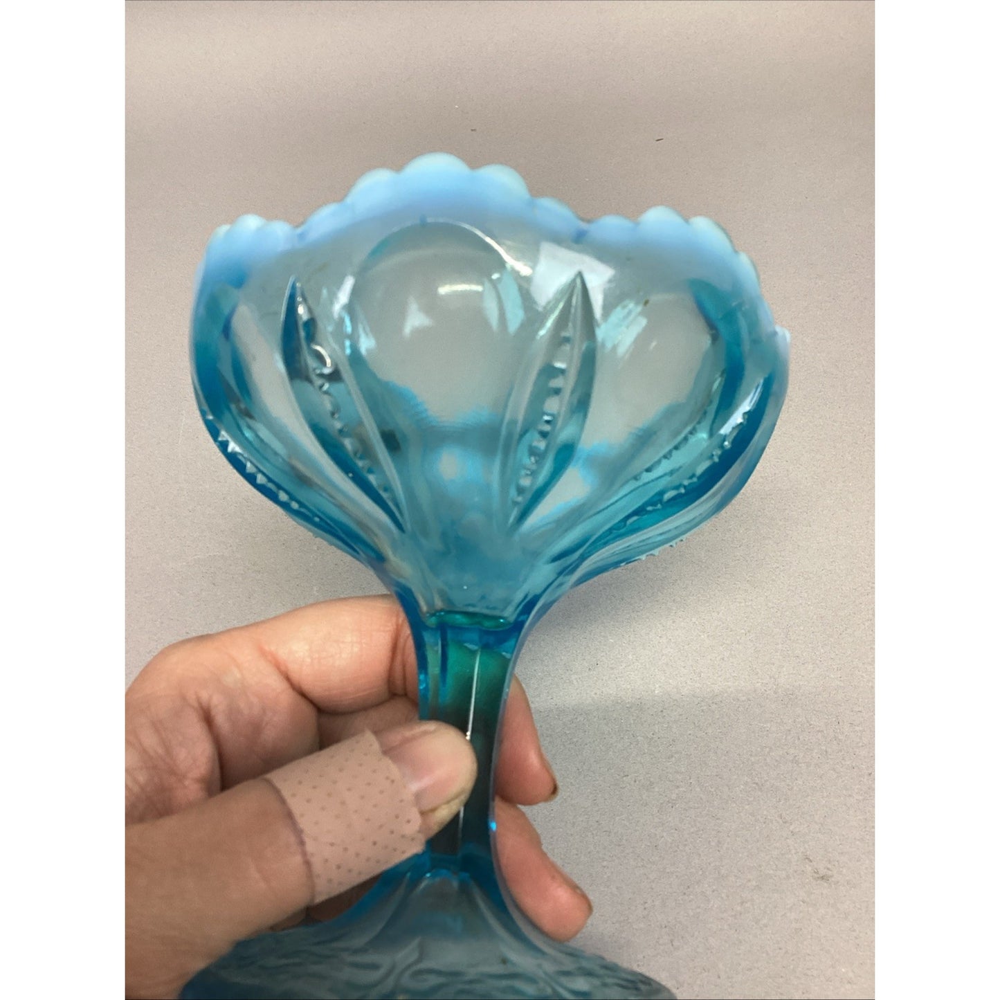 VTG FENTON GLASS OPALESCENT BLUE CANDY PEDESTAL FOOTED COMPOTE BOWL DISH 4 5/8"