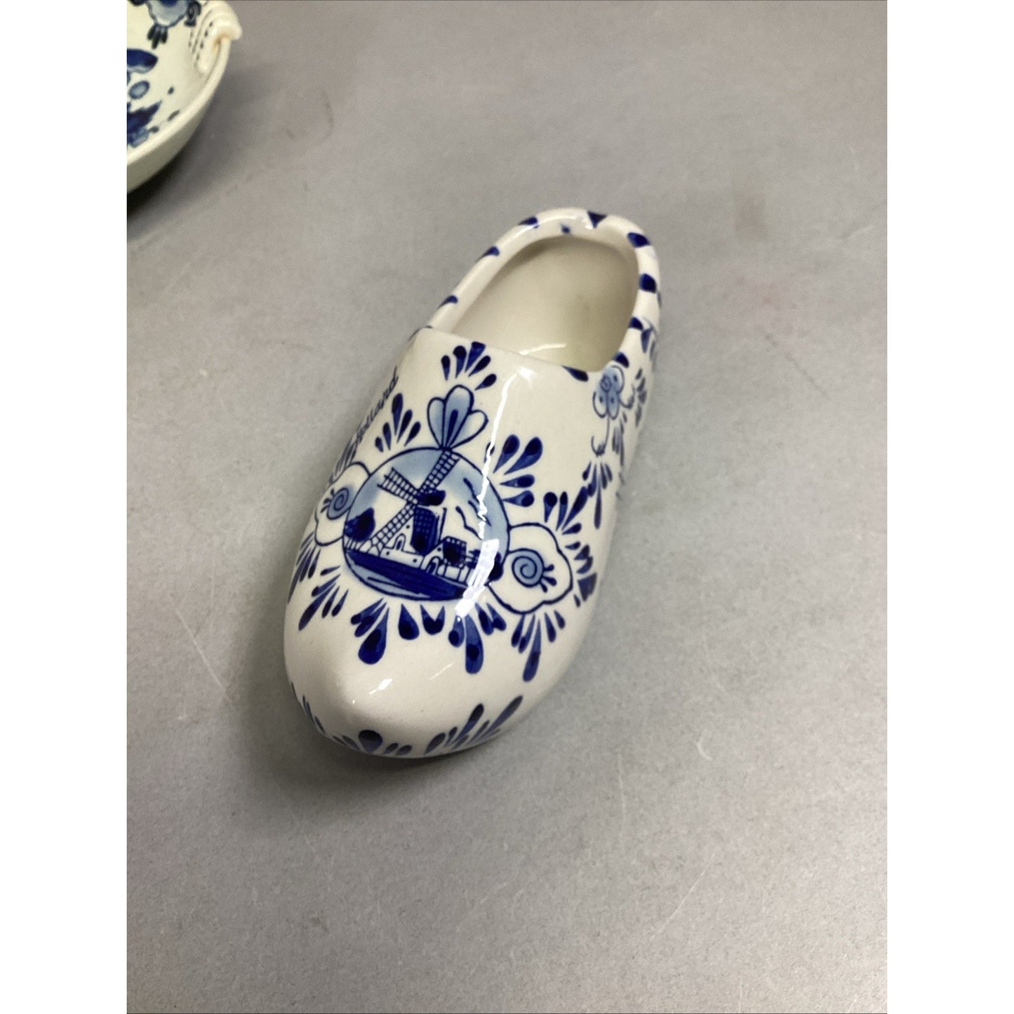 Delft Sugar Bowl, Jug, Bowl And Shoe Figurines - Made In Holland