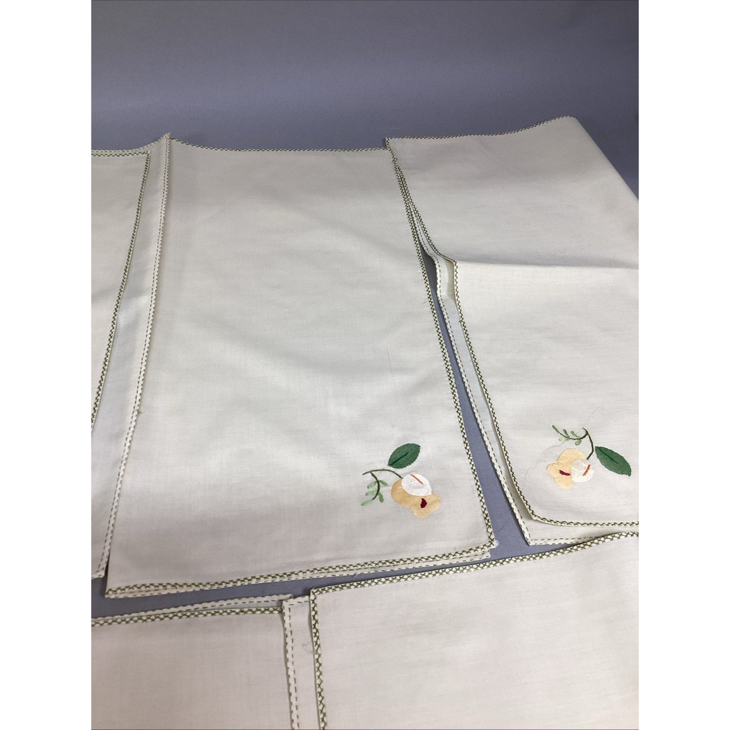 Vintage Hand Embroidery Broderie A La Main Floral Tablecloth & Napkins Set 70x18
