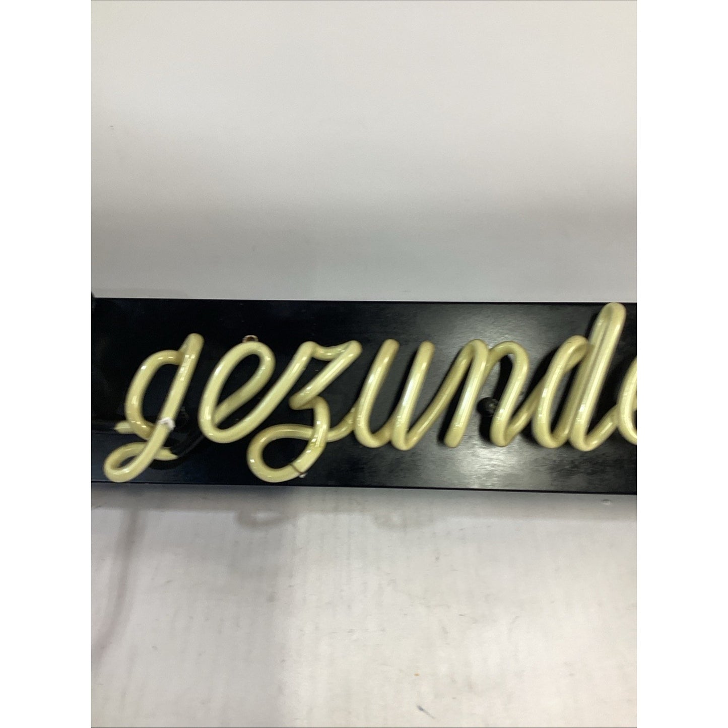 Das Gesundheit Light Up Neon Sign - Parts Or Repair - 26”L