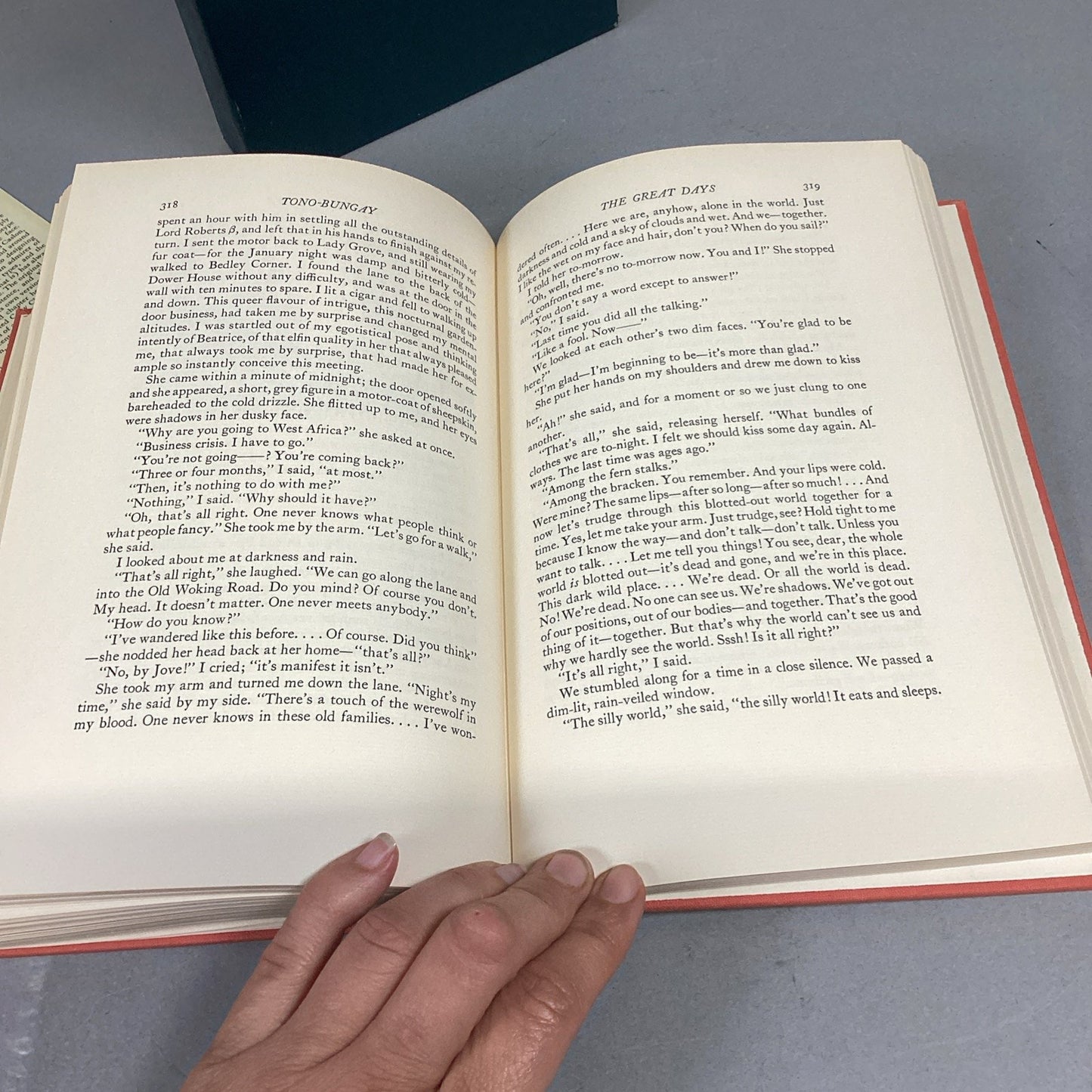 HG Wells TONO-BUNGAY 1960 - Slipcover & Sandglass Illustrated - Heritage Press