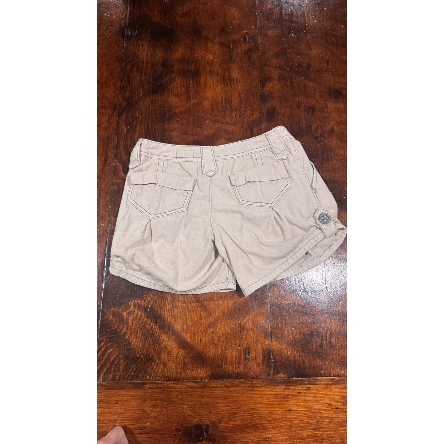 Free People Tan Khaki Shorts Size 2 Pleated Utility Button Tab Y2K