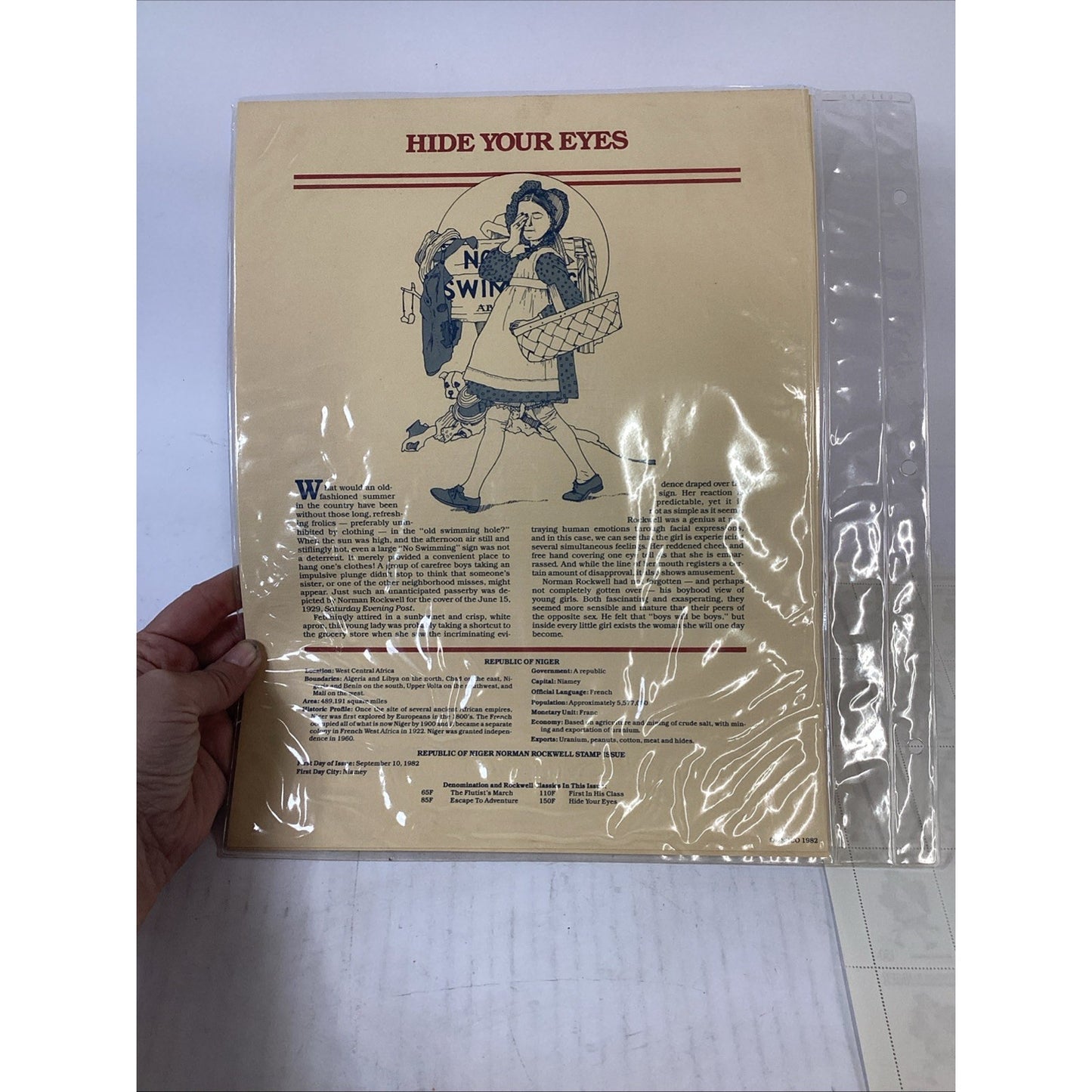 1982 Norman Rockwell Republic Of Niger Hide Your Eyes/First In His Class Stamps