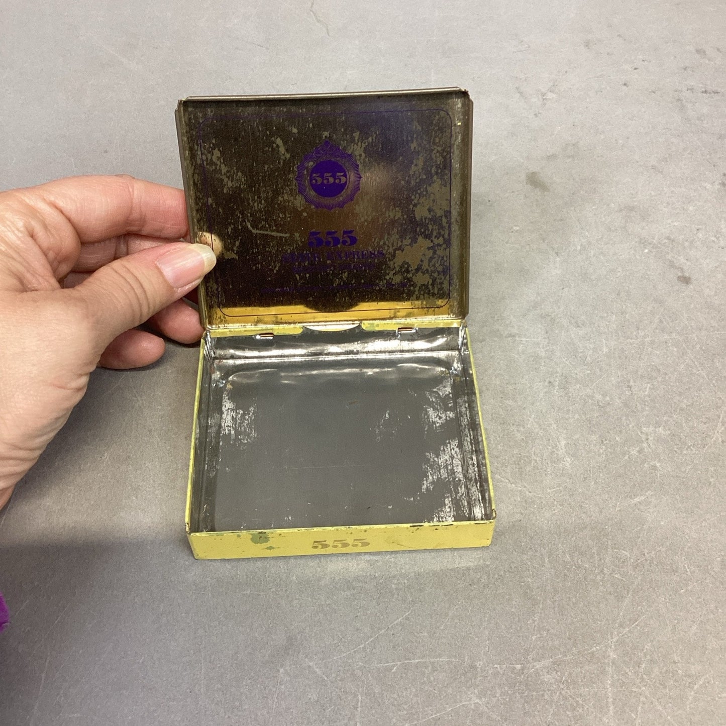 Vintage 555 State Express Selected Virginia Yellow Tin Box Tobacco Cigarette