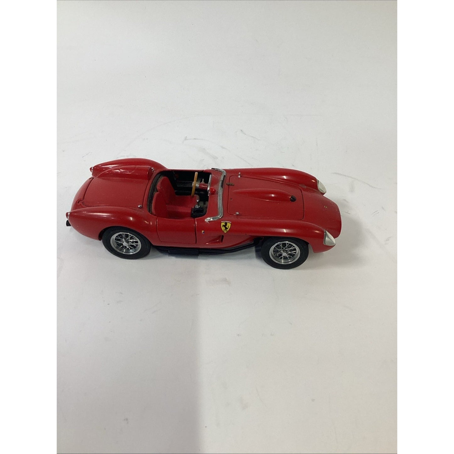 Danbury Mint 1958 FERRARI 250 TESTA ROSSA 1:24 Precision