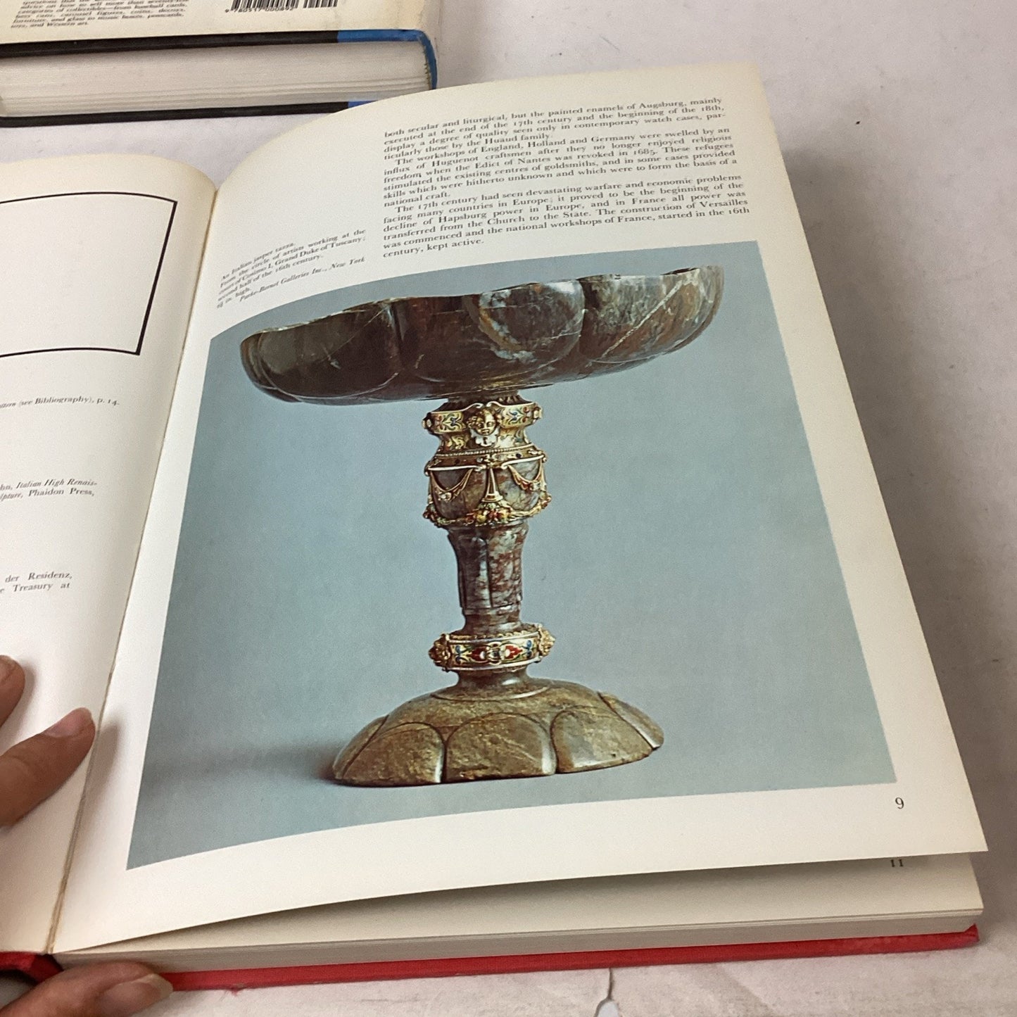 The Book Of Old Silver And Antique Gold And Enamelware In Color - Illustrated