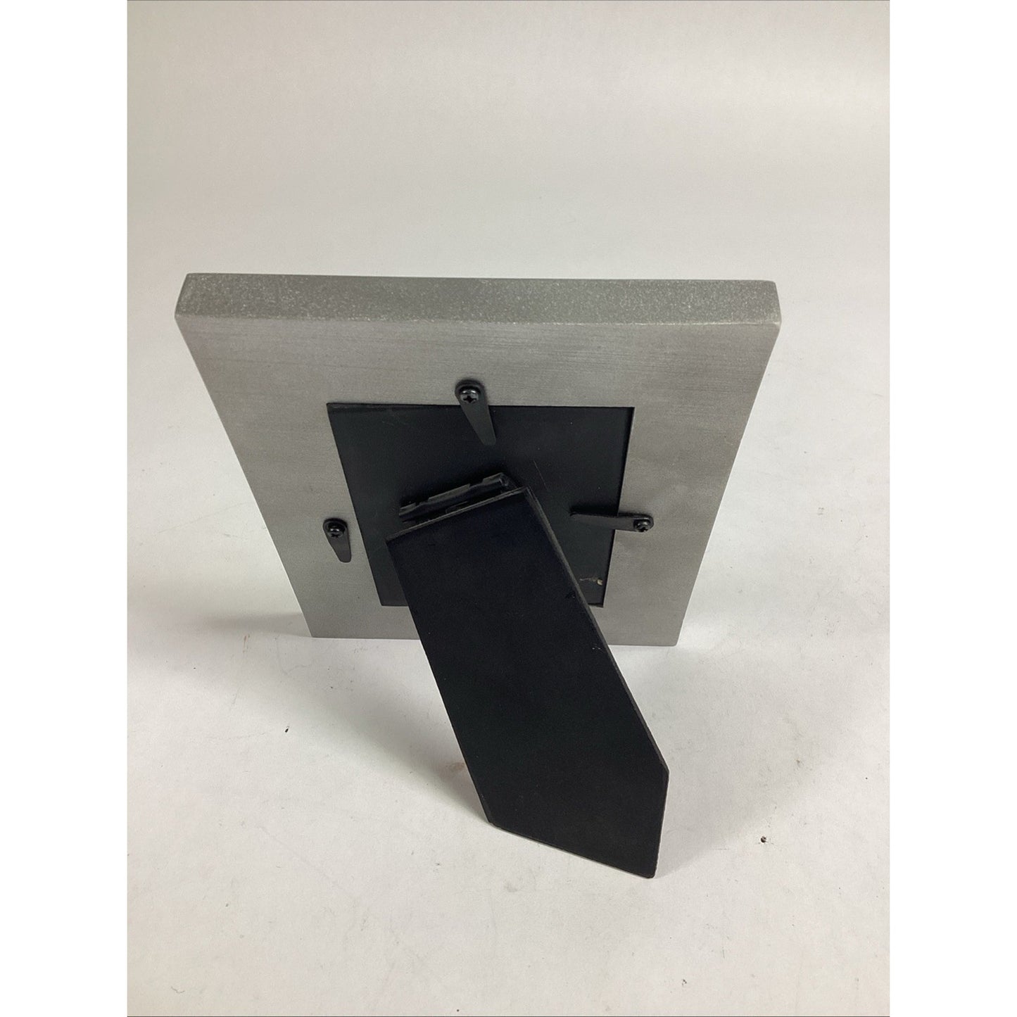 Silver Stripe Picture Frame -5.5x4.5”