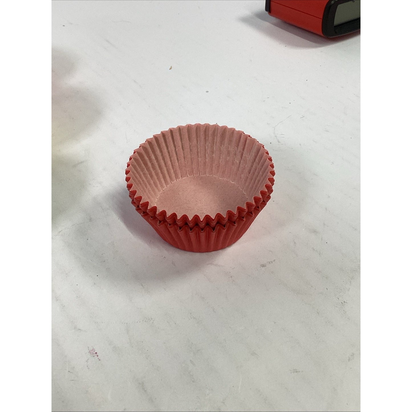 Nabisco Famous Chocolate Wafers Tin W/ Vintage Cupcake/Muffins Baking Holders