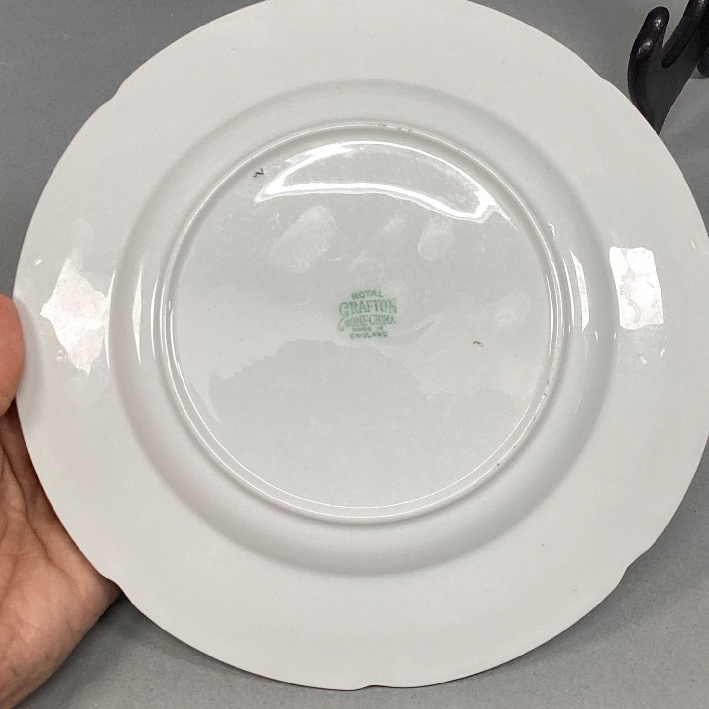 Royal Grafton Bone China Floral Dessert Or Salad Plate W/ Gold Trim- 8”D England