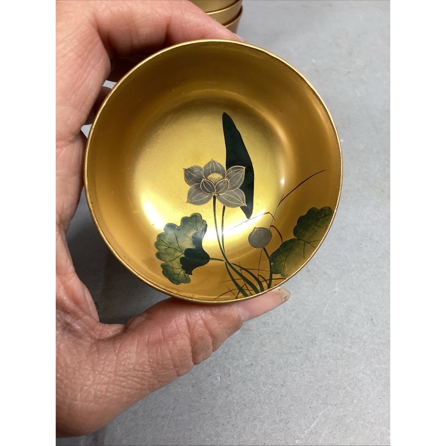 Set Of 6 Japanese Gold Floral Hand Painted Sake Cups